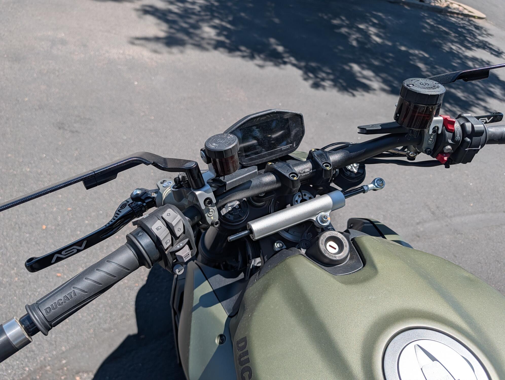 2023 Ducati Streetfighter V2, photo 9
