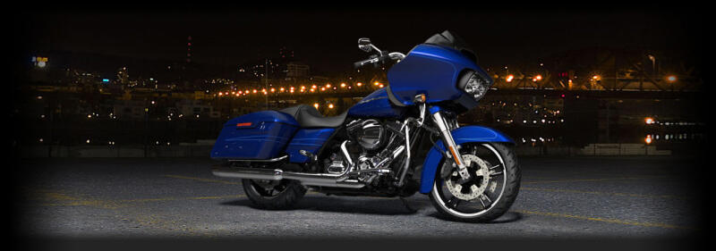2015 Harley-Davidson® Road Glide® Special SUPERIOR BLUE W/ PINSTRIPE