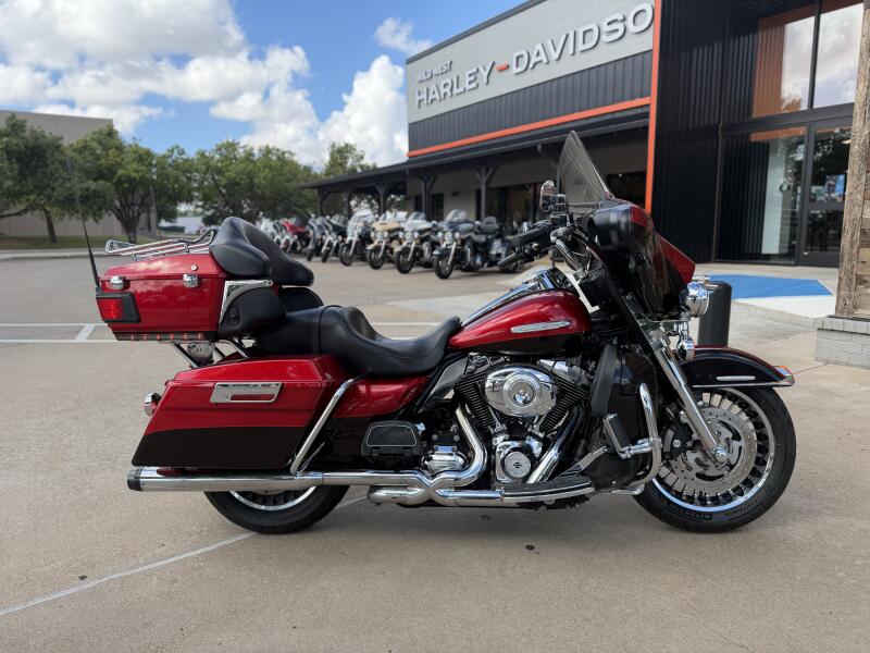2013 Harley-Davidson® Electra Glide® Ultra Limited Two-Tone Ember Red Sunglo/Merlot Sunglo