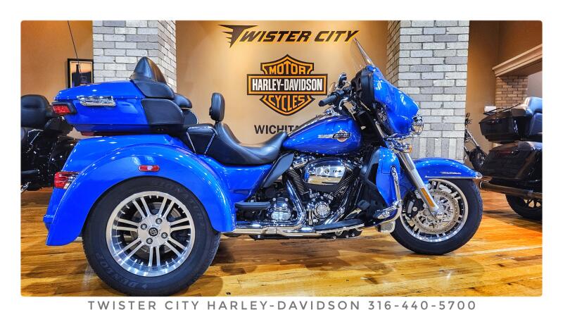 2024 Harley-Davidson® Tri Glide® Ultra, FLHTCUTG