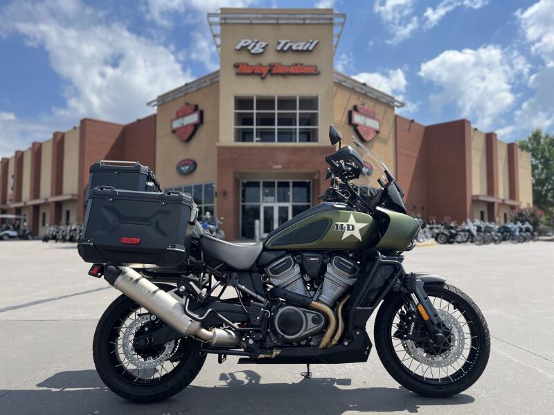 2022 Harley-Davidson® RA1250S Pan America™ Special MNR GRN DNM DLX 320964