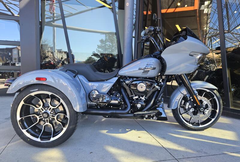2026 Road Glide 3 FLTRT