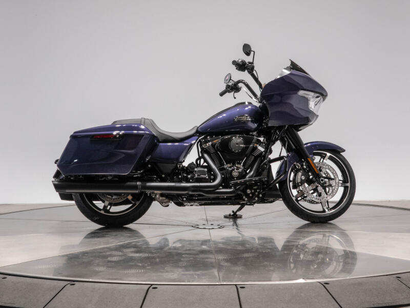 2026 HARLEY-DAVIDSON FLTRX ROAD GLIDE in Purple Abyss with Black Trim with 10 miles