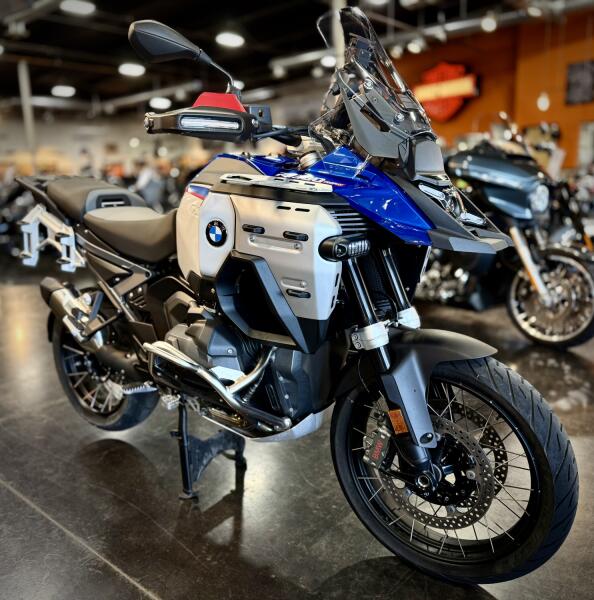 2025 BMW Motorrad R 1300 GS Adventure Racing Blue Metallic