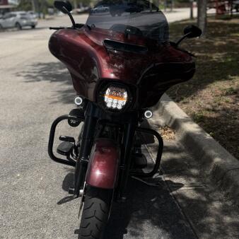 2018 Harley-Davidson® Street Glide® Special thumb 0