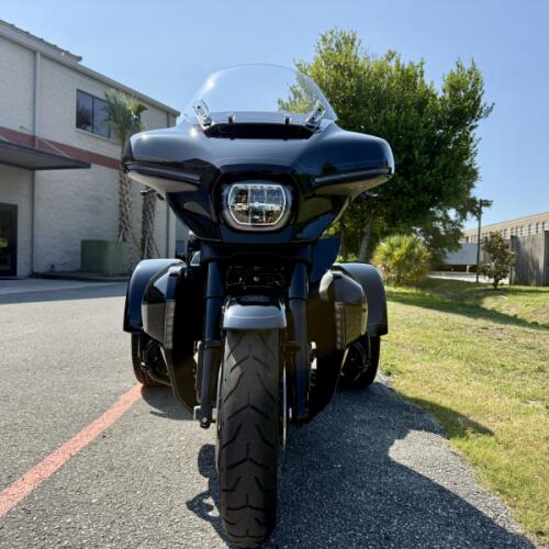 2026 Harley-Davidson Street Glide 3 Limited FLHLT  thumb 2