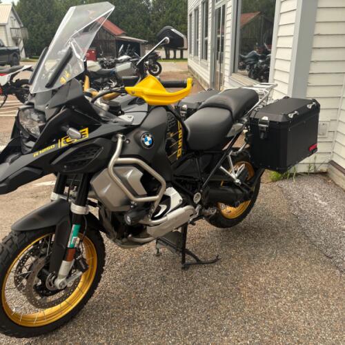 2021 BMW Motorrad BMW R 1250 GS Adventure 40th Anniversary Black and Yellow thumb 3