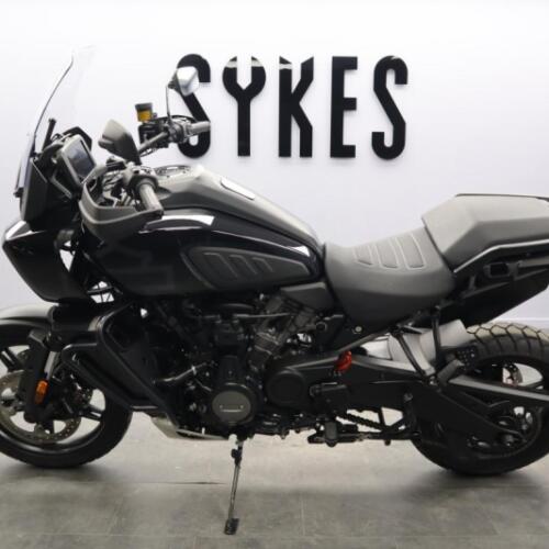 2021 Harley-Davidson RA1250S Pan America Special in Vivid Black thumb 0