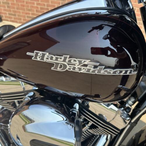 2014 Harley-Davidson Street Glide Special FLHXS thumb 3