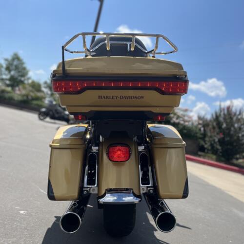 2017 Harley-Davidson® FLHTKL Ultra Limited Low Black Hills Gold 617002 thumb 1