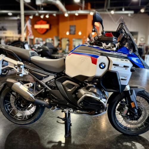 2025 BMW Motorrad R 1300 GS Adventure Racing Blue Metallic thumb 3