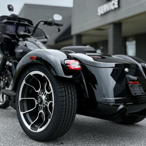 FLTRT 2026 Road Glide 3 thumb 2