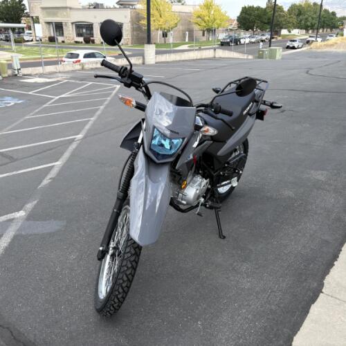 2026 Honda XR150L thumb 3