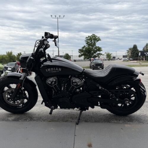  2023 Scout Bobber thumb 0