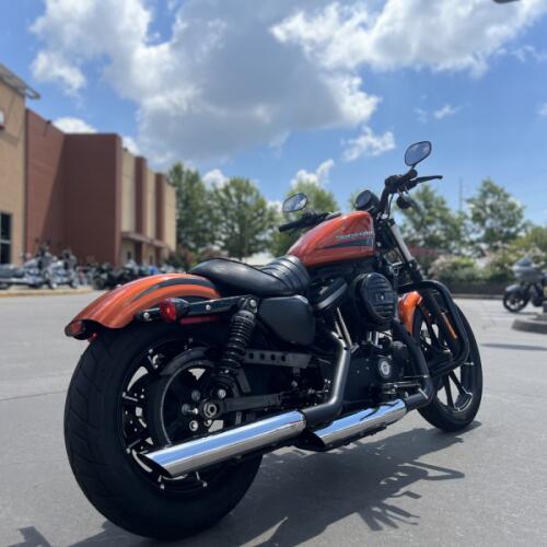 2020 Harley-Davidson® XL883N Iron 883™ SRCHORG/SLVFLUX 404606 thumb 2