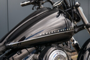 2011 Harley-Davidson® Blackline thumb 0