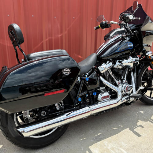 2025 Harley-Davidson® Low Rider® ST FXLRST Vivid Black thumb 3