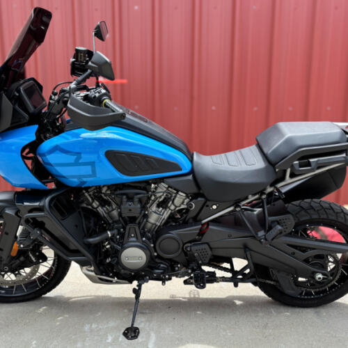 2022 Harley-Davidson® Pan America™ 1250 Special Fastback Blue/White Sand Pearl thumb 0