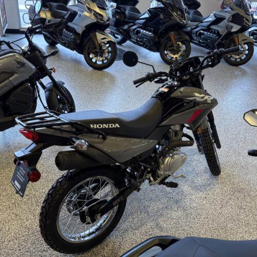 2026 Honda XR150L thumb 1