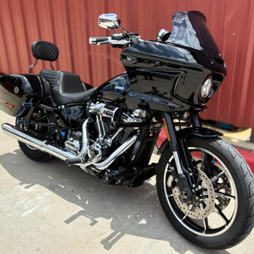 2025 Harley-Davidson® Low Rider® ST FXLRST Vivid Black thumb 2