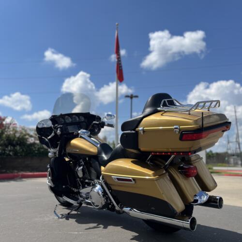2017 Harley-Davidson® FLHTKL Ultra Limited Low Black Hills Gold 617002 thumb 0