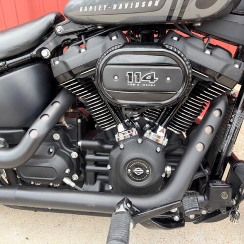2022 Harley-Davidson® Street Bob® 114 FXBBS Gauntlet Gray Metallic thumb 0