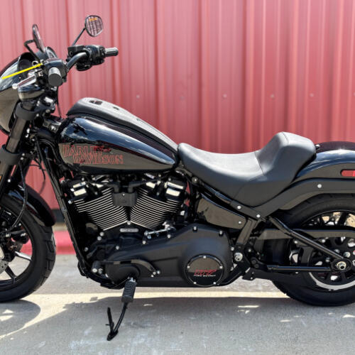 2026 Harley-Davidson® Low Rider® S FXLRS VIVID BLACK thumb 1