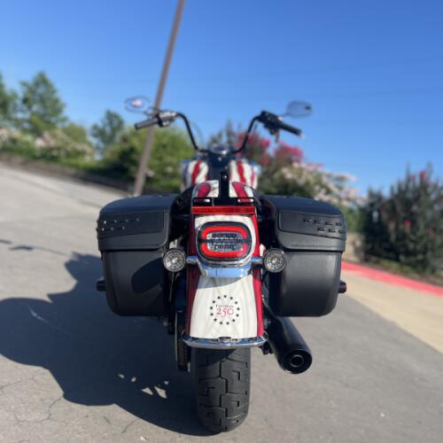 2026 Harley-Davidson® FLHC Heritage Classic DRK BILIARD GRY thumb 1