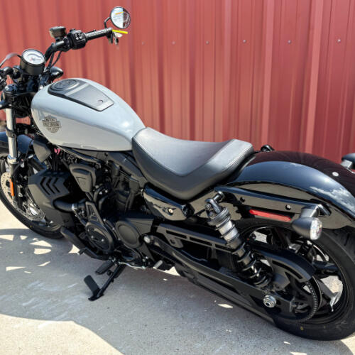 2026 Harley-Davidson® Nightster® RH975 Dark Billiard Gray thumb 1