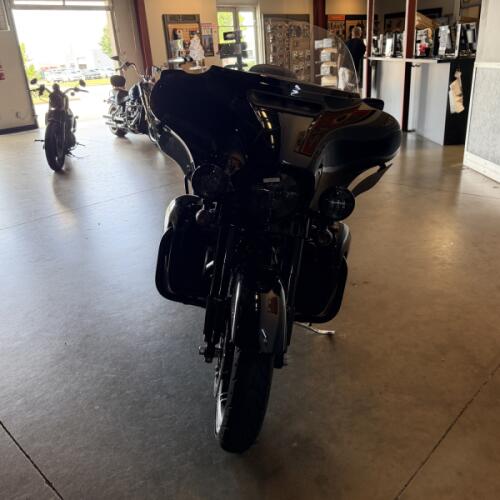 Harley-Davidson® Ultra Limited 2023 thumb 3