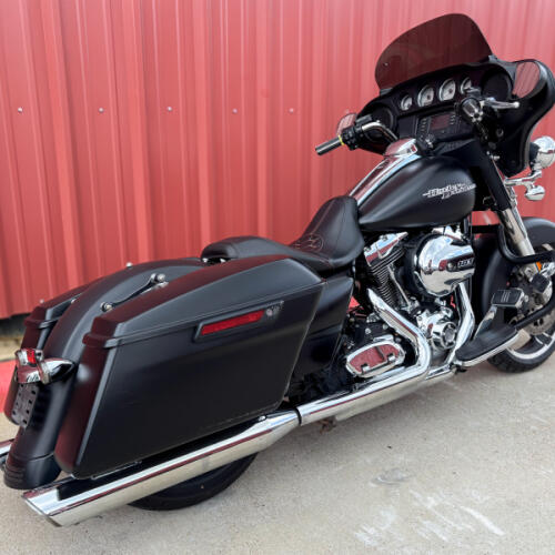 2014 Harley-Davidson® Street Glide® FLHX Black Denim thumb 3
