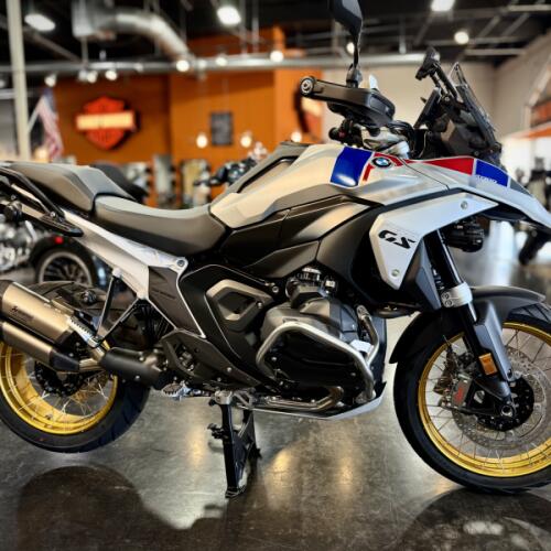 2026 BMW Motorrad R 1300 GS GS Trophy thumb 3