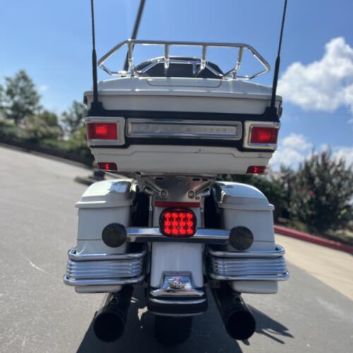 2007 Harley-Davidson® FLHTCU Electra Glide® Ultra Classic® WHITE GOLD 642414 thumb 1