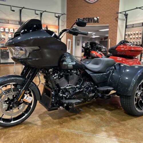 FLTRT 2026 Road Glide 3 thumb 0