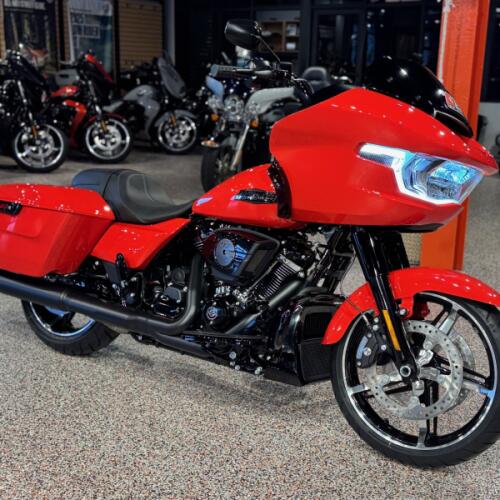 FLTRX 2026 Road Glide® thumb 3