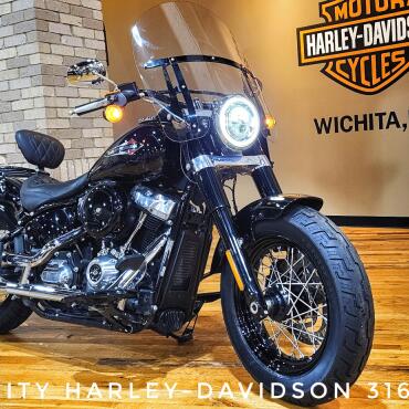 2020 Harley-Davidson® Softail Slim®, FLSL thumb 2