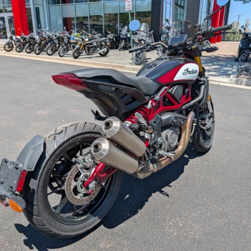 2019 FTR™ 1200 S thumb 2