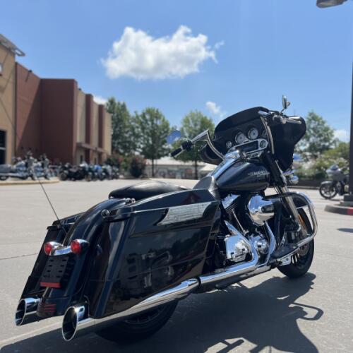 2013 Harley-Davidson® FLHX Street Glide® MIDNIGHT PEARL 668291 thumb 2