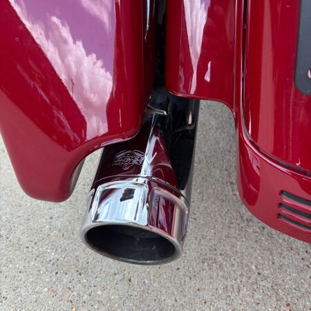 2021 Harley-Davidson® Street Glide® Special FLHXS BILLIARD RED thumb 1