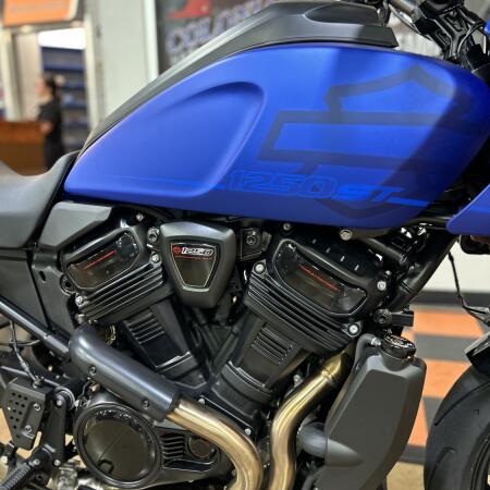 RA1250ST 2026 Pan America® 1250 ST thumb 1