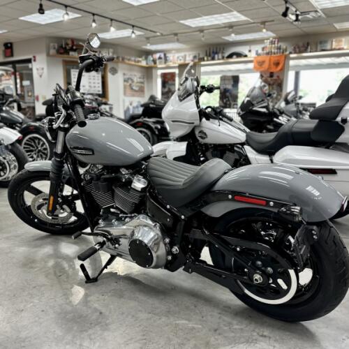 FXBB 2026 Street Bob® thumb 1