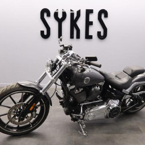 2015 Harley-Davidson FXSB Softail Breakout in Charcoal Pearl thumb 1