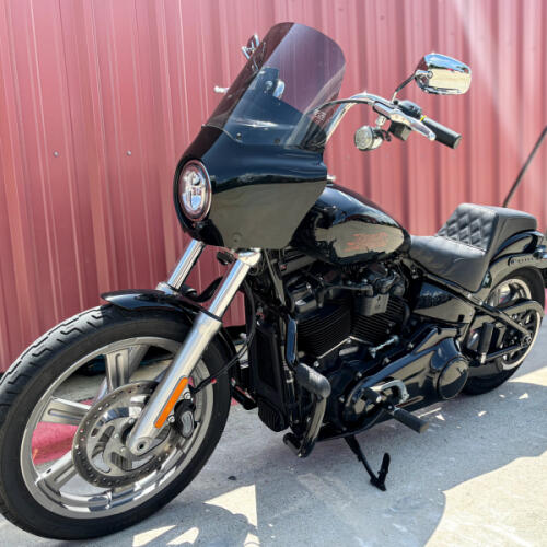 2023 Harley-Davidson® Softail® Standard FXST BLACK thumb 0