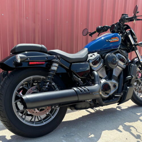 2023 Harley-Davidson® Nightster™ Special RH975S Bright Billiard Blue thumb 3