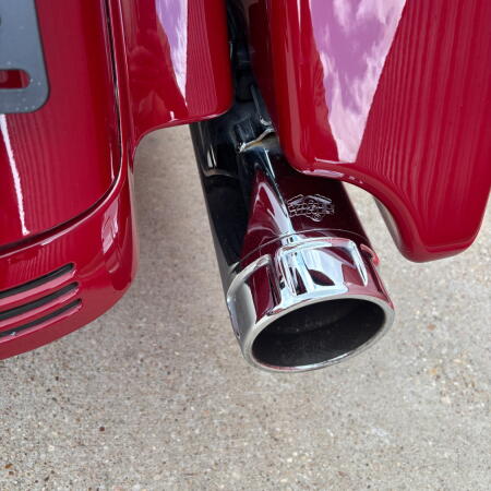 2021 Harley-Davidson® Street Glide® Special FLHXS BILLIARD RED thumb 3