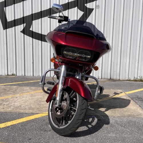 2017 Harley-Davidson® Road Glide® Special Velocity Red Sunglo thumb 3