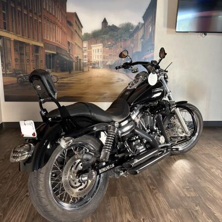 2013 Harley-Davidson® Super Glide® Custom Vivid Black thumb 1