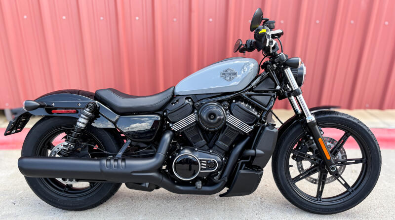 2026 Harley-Davidson® Nightster® RH975 Dark Billiard Gray