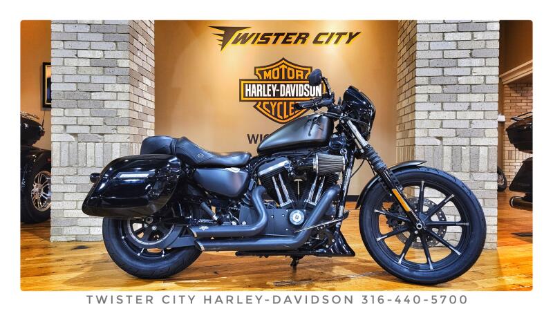 2021 Harley-Davidson® Iron 883™, XL883N