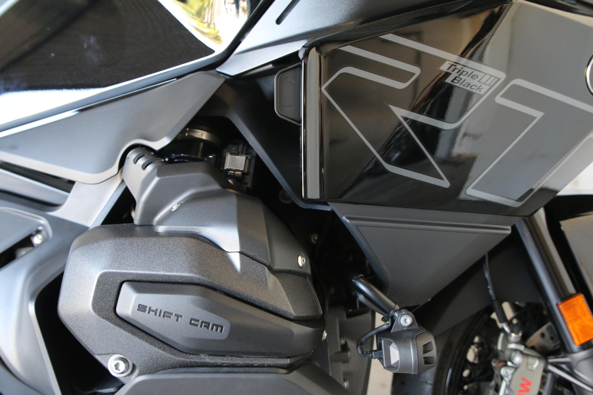 2026 BMW Motorrad R 1300 RT, photo 13